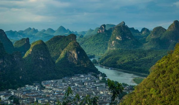 全国前三配资排名 人生总要去一次桂林吧，看看课本里的真实风景